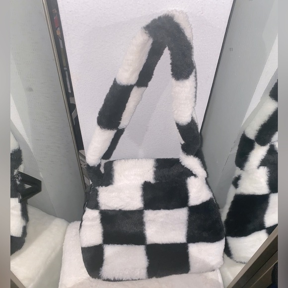 Faux Fur🏁Checkered Handbag - Picture 3 of 6